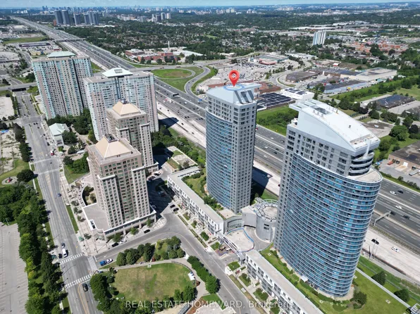 36 Lee Centre Dr, Toronto, ON