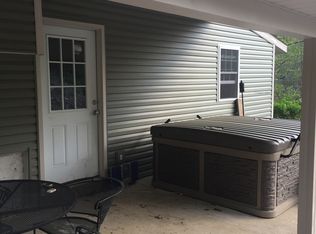 4635 Game Preserve Rd, Schnecksville, PA 18078