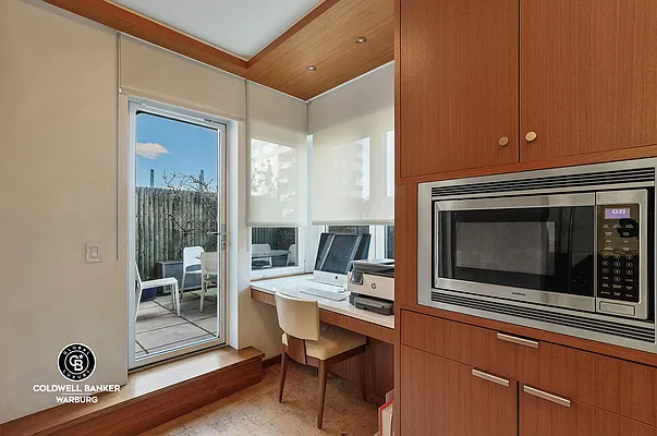 Sold by Coldwell Banker Warburg | media 5