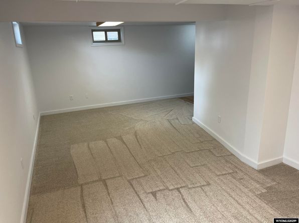 842 Fort St, Buffalo, WY 82834