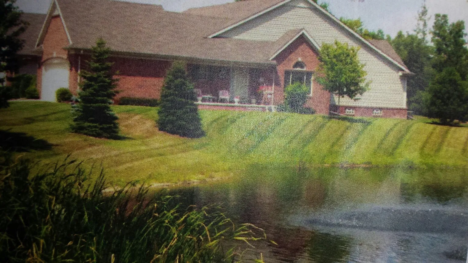 3650 Knightbridge Cir photo 1