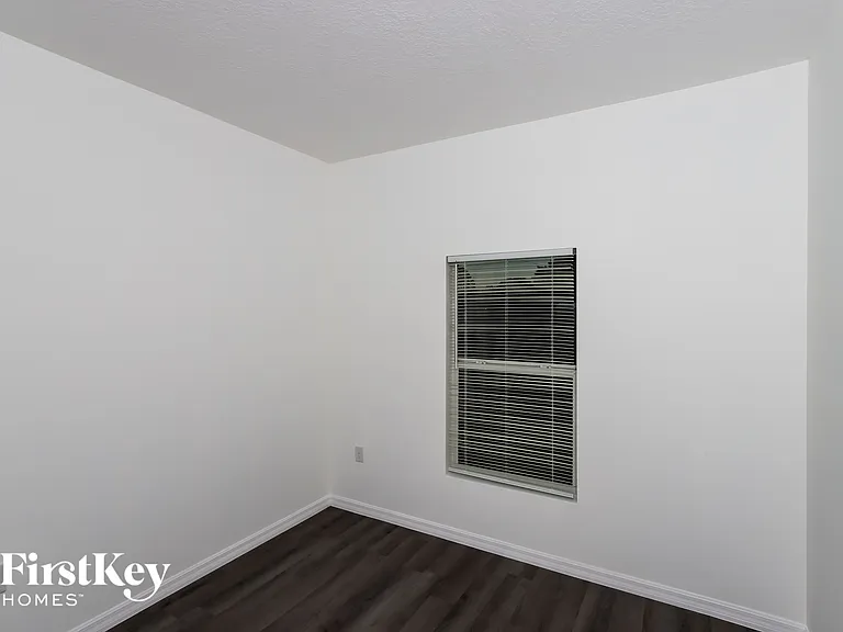 1298 Ginza Rd NW — Photo 10
