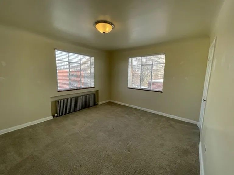 Don Edward Apartments — Photo 17