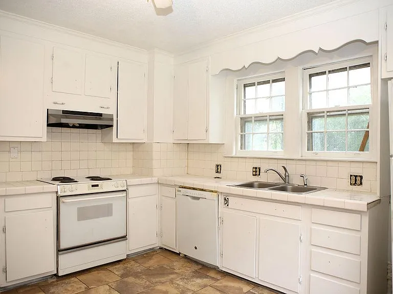 1806 Walker Ave #A — Photo 34