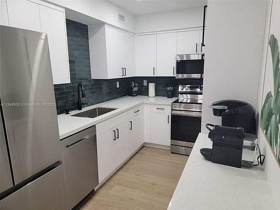 3rd image of 2501 S Ocean Dr APT 931