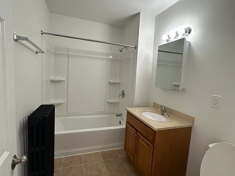 178 Martin St #3 — Photo 3