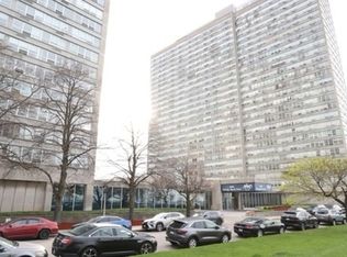 4800 S Chicago Beach Dr APT 406S, Chicago, IL 60615