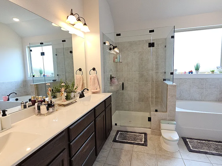 3512 Chacon Creek Trl — Photo 11