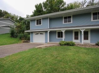 5662 Wood Duck Cir, Excelsior, MN 55331