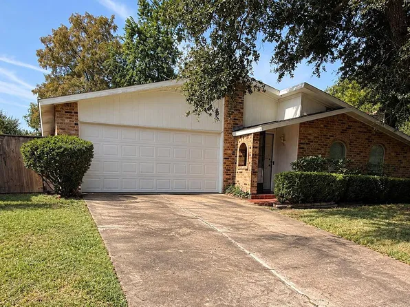 7302 El Cresta Dr, Houston, TX 77083