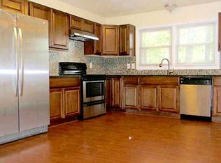 6004 Bradford Dr, Suffolk, VA 23435