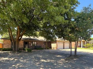 803 Cedar Ave, Idalou, TX 79329