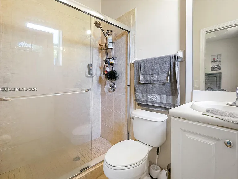 3065 SE 1st Dr #6 — Photo 10