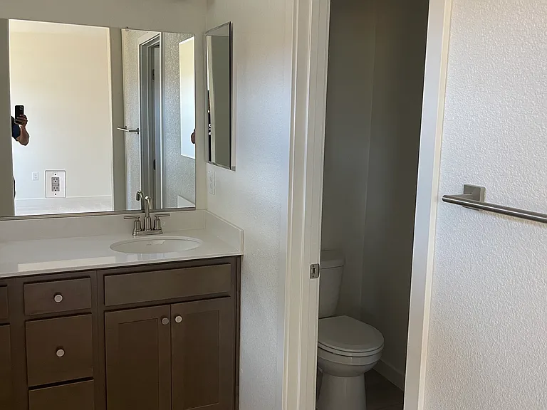 1539 Minories Dr — Photo 7