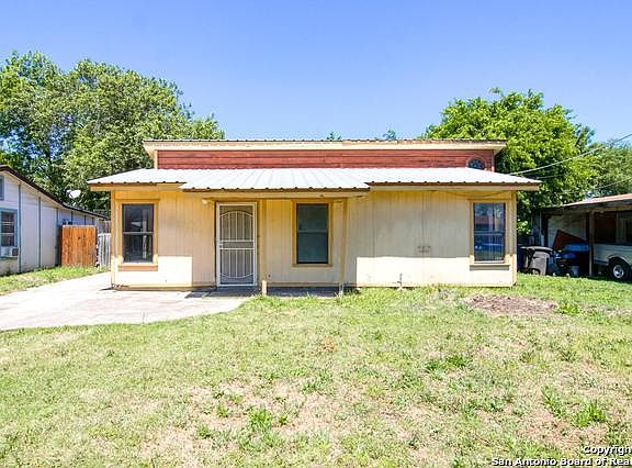 2nd image of 3835 Motes Dr