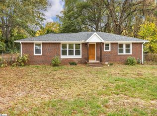 125 Pleasant Dr, Mauldin, SC 29662