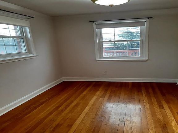5th image of 3510 Wilson Ave