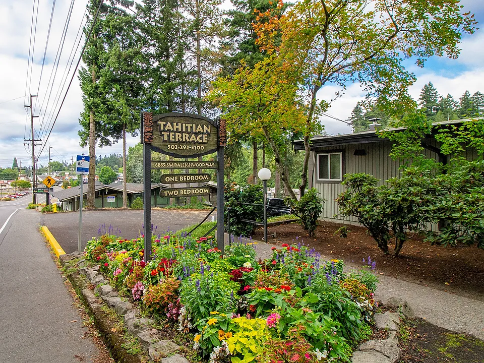Tahitian Terrace Apartments