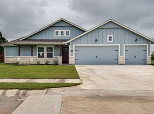 613 Finlee Way, Tioga, TX 76271