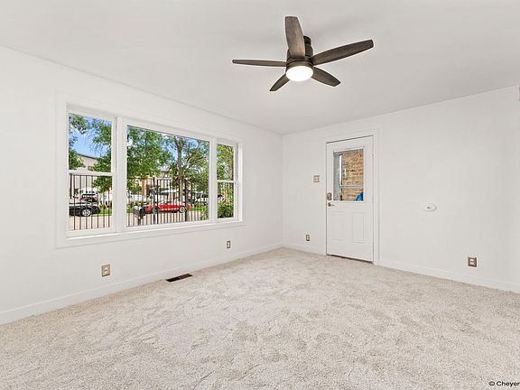 5th image of 2510 Maxwell Ave