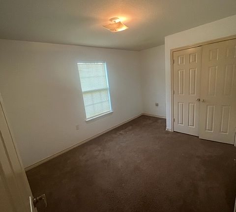 4th image of 2327 15th St
