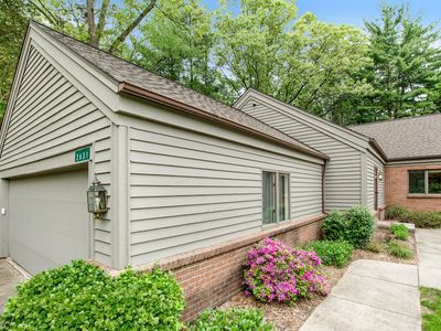 2631 Wyndham Dr SE #42, Grand Rapids, MI, 49546