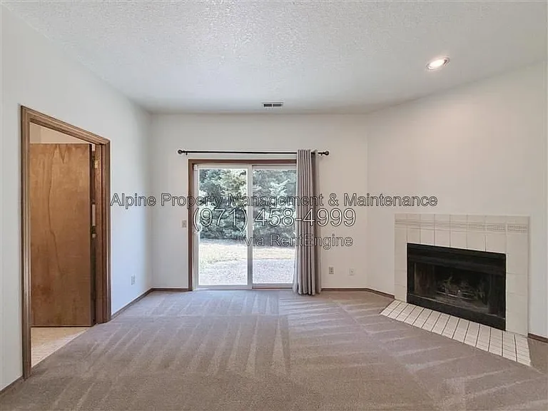 7066 SW 156th Ave — Photo 11