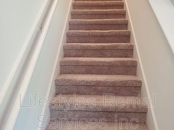 5th image of 264 Mustard Hill Ct