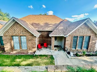 (Undisclosed Address), Euless, TX 76040