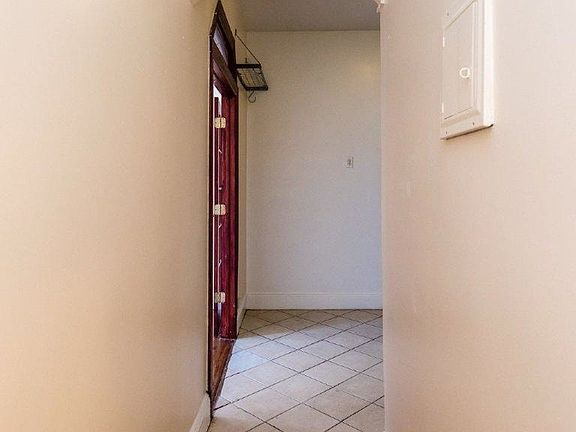 4th image of 685 Manhattan Ave #3FAH