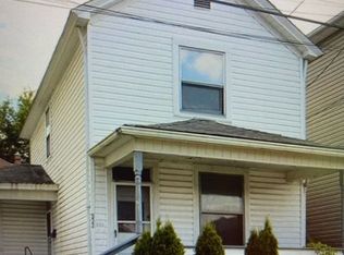 528-532 Church Aly #8068D6770, Chester, WV 26034