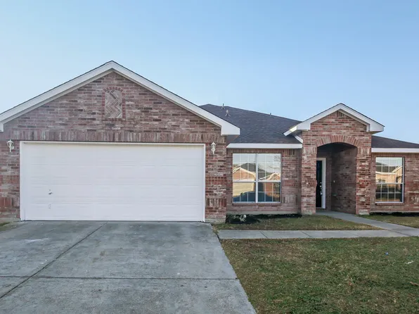 1016 Winding Creek Dr, Cedar Hill, TX 75104