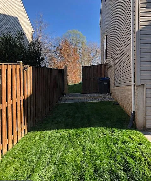 4940 Marshlake Ln — Photo 10