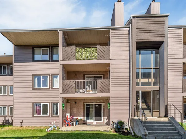 49 Akins Dr #101, Saint Albert, AB T8N 3M6