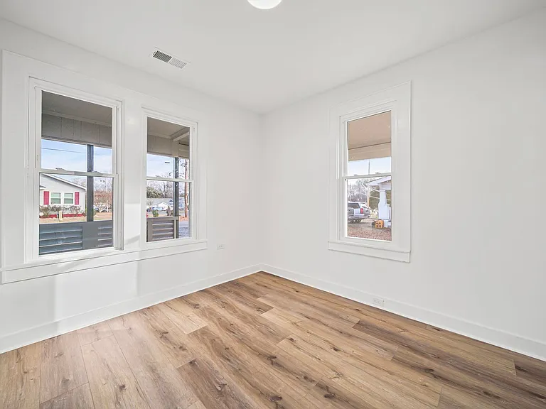 1703 Lowder St — Photo 15