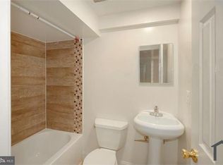 212 Orange St SE APT 1, Washington, DC 20032