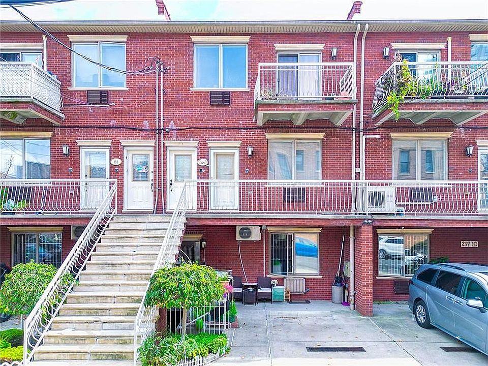 1st image of 235 Bay 34 St #1C