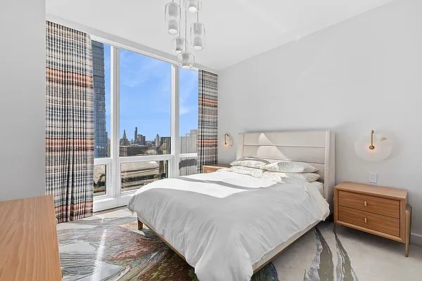 Rented by Douglas Elliman | media 14