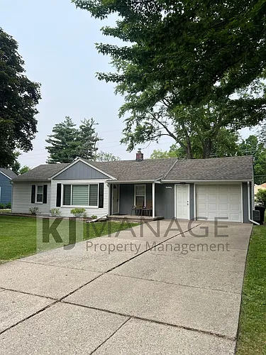 15631 Doris St Photo 1