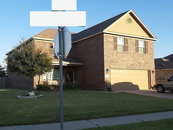 3rd image of 2403 Cloudy Bay Dr