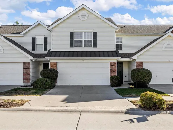 104 Homeshire Dr, Wentzville, MO 63385
