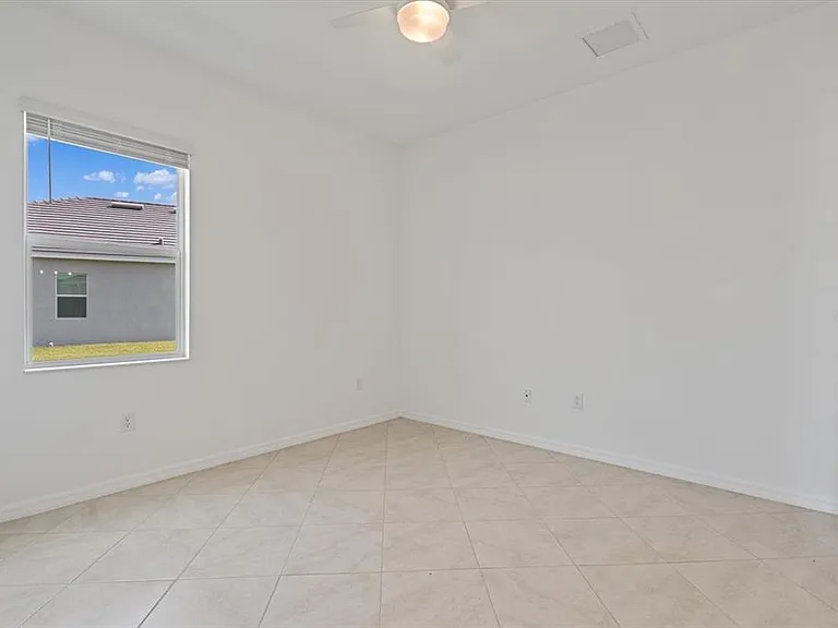 17118 Jadestone Ct — Photo 29
