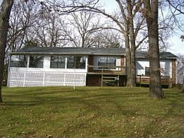 3rd image of 16649 Cypress Ln