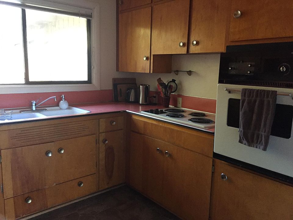 Original mid-century kitchen