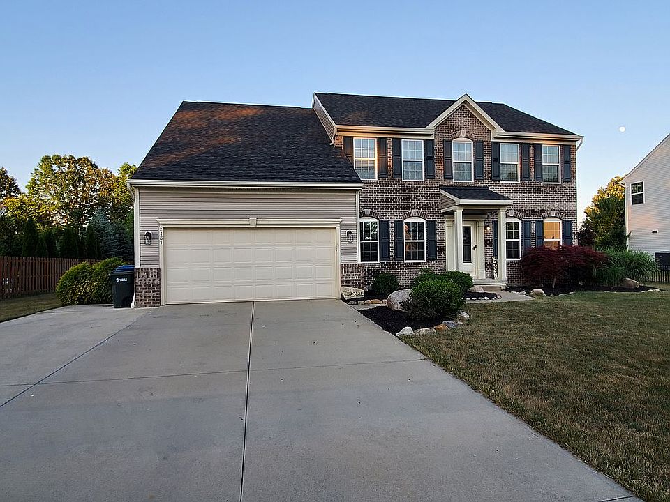 1st image of 2487 Fairfield Dr