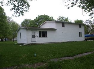 420 Charles St, Monroe City, MO 63456