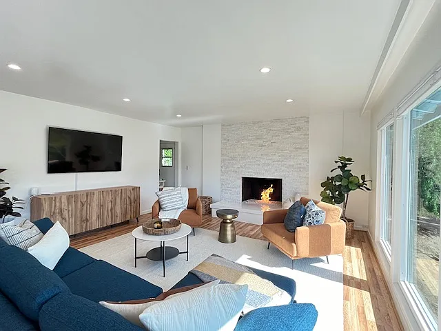 420 Tamarac Dr — Photo 12