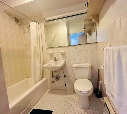 5th image of 348 E 49th St APT 6E