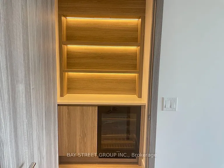 18 Esther Shiner Blvd #1615 — Photo 5