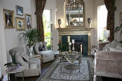 3rd image of 818 Kings Canyon Ct